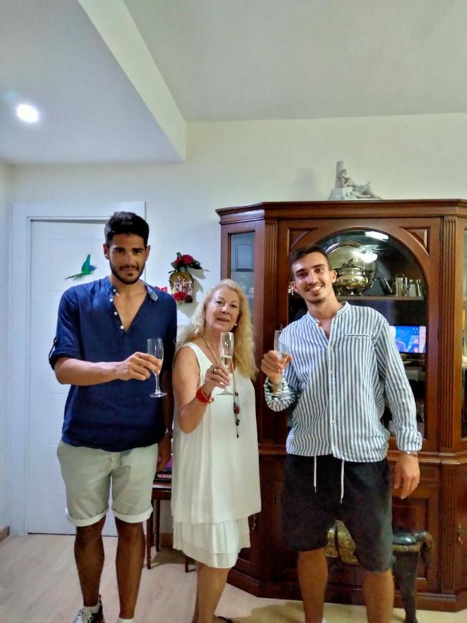 Habitacion Privada A 1500 Metros De La Playa Daire Valensiya Dış mekan fotoğraf